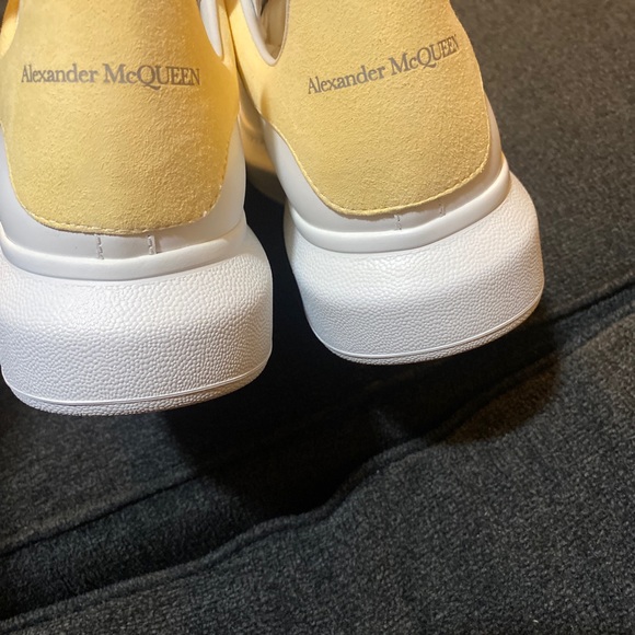 Alexander McQueen Men oversized sneaker size 9.5